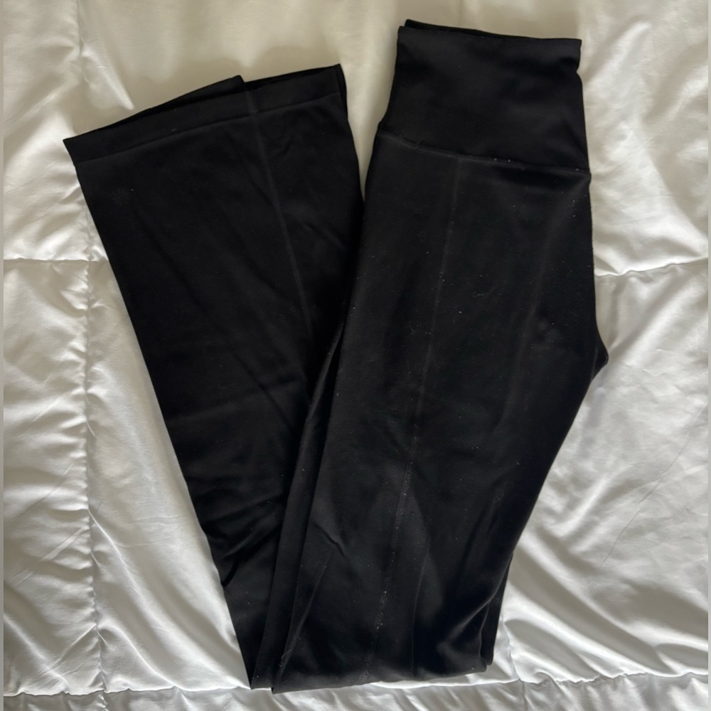 Athleta Black yoga pants